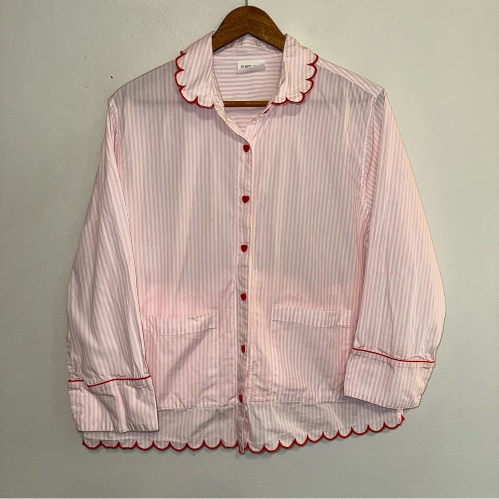 LAKE Atlantic-Pacific Pajama Top Pink & White Stripe Womens Heart Buttons Sz M